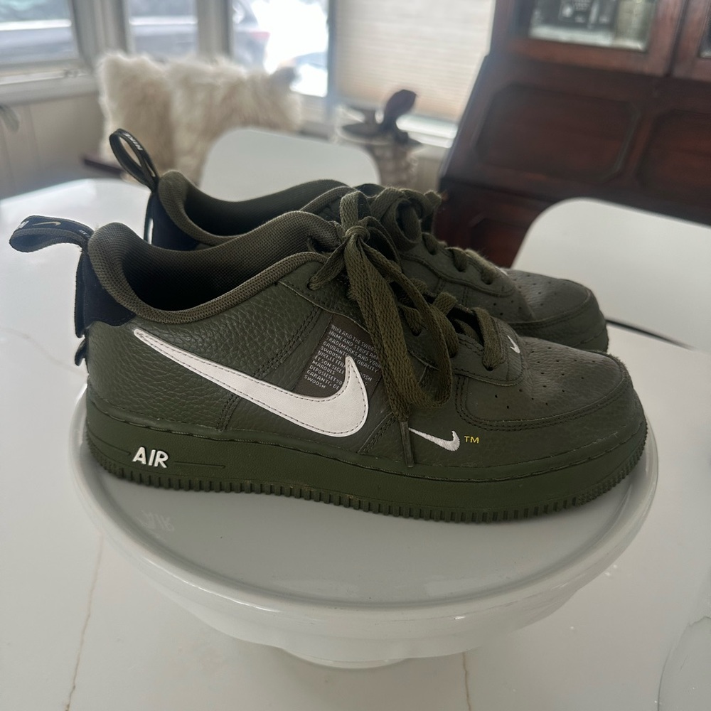 Nike Dark Green Air Sneakers with White Logo
